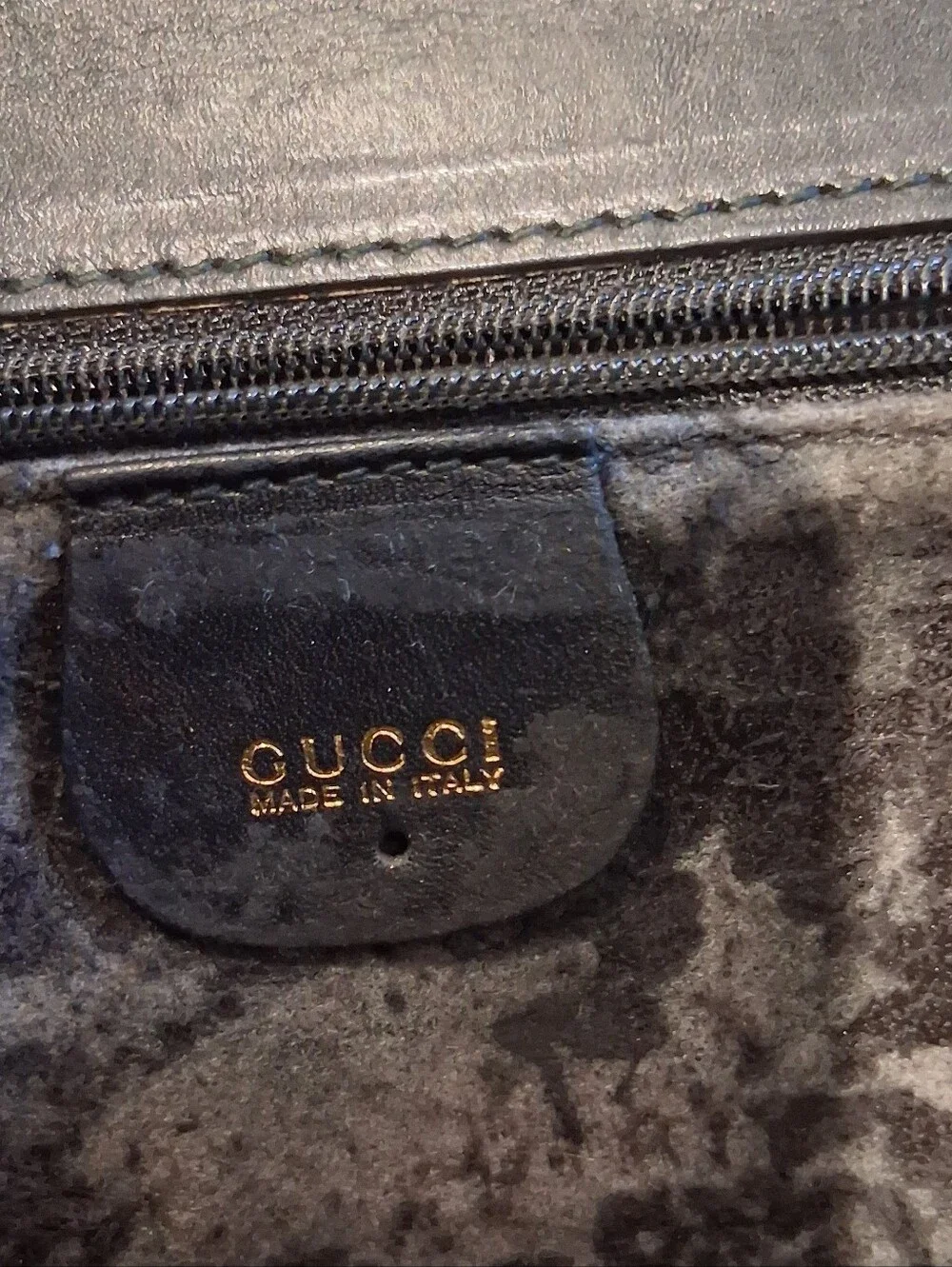 Gucci classic black